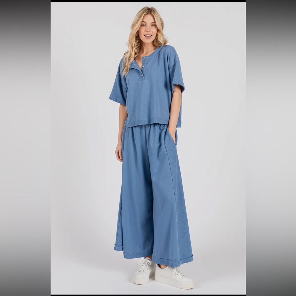 Fabulous Knit Raw Edge Top and Pants Set